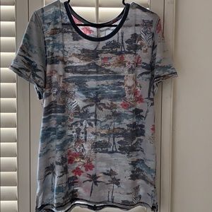 Free people tee size small